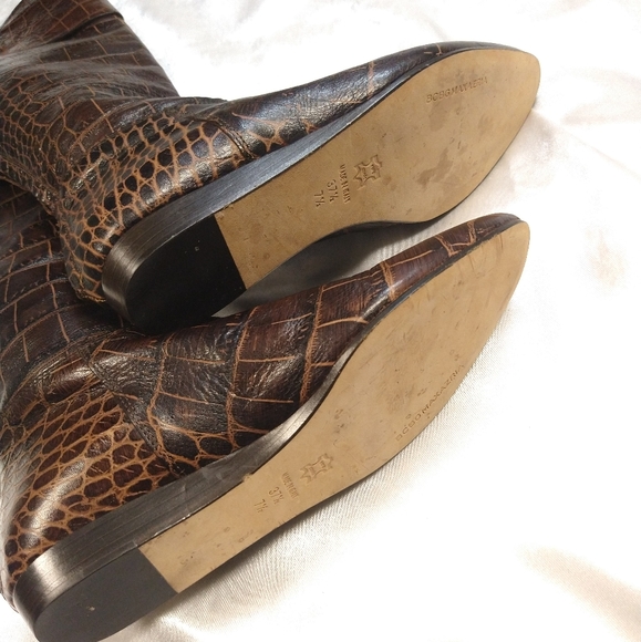 BCBGMaxAzria Brown Leather Flat Croc Embossed Tall Boots Sz 7.5 - Picture 3 of 7